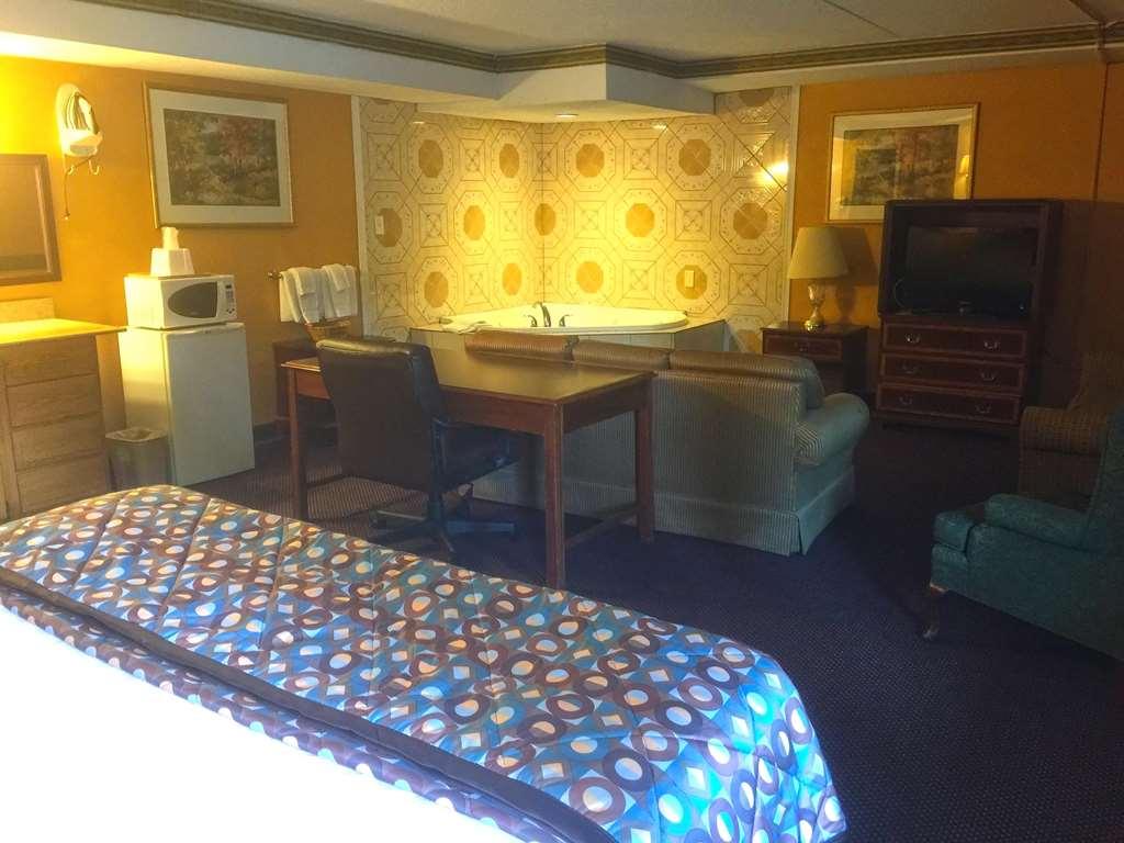Americas Best Value Inn Pottstown Room photo