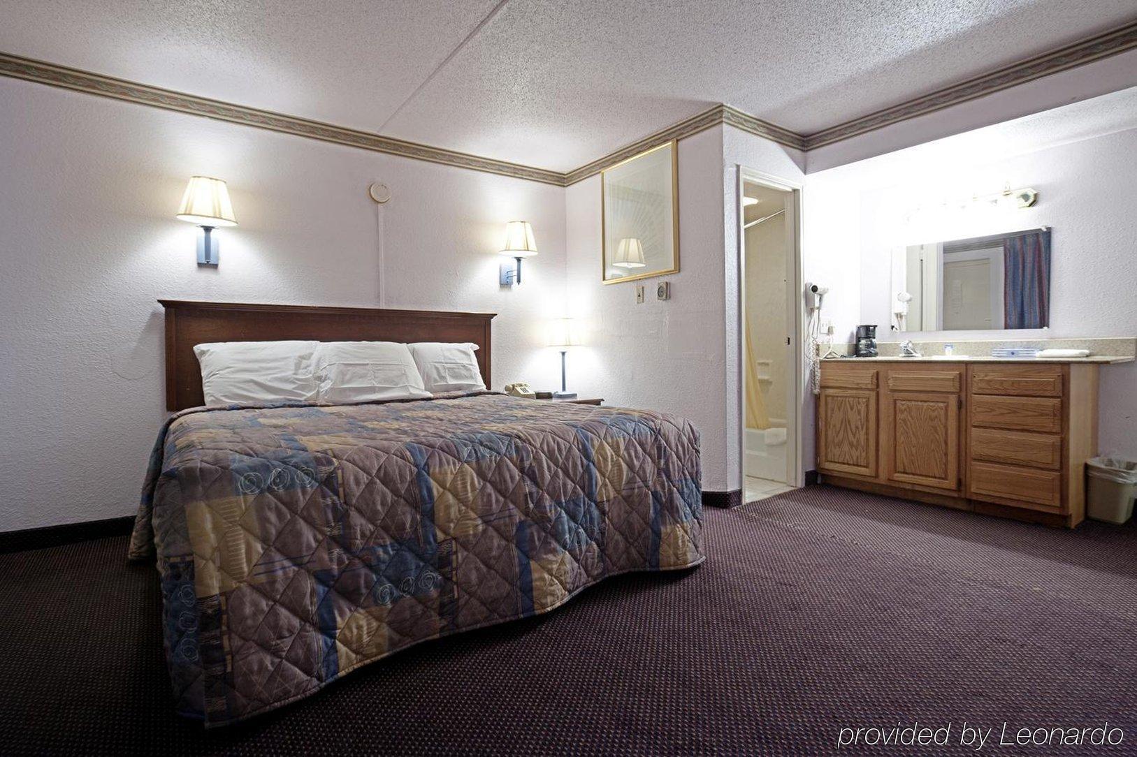 Americas Best Value Inn Pottstown Room photo