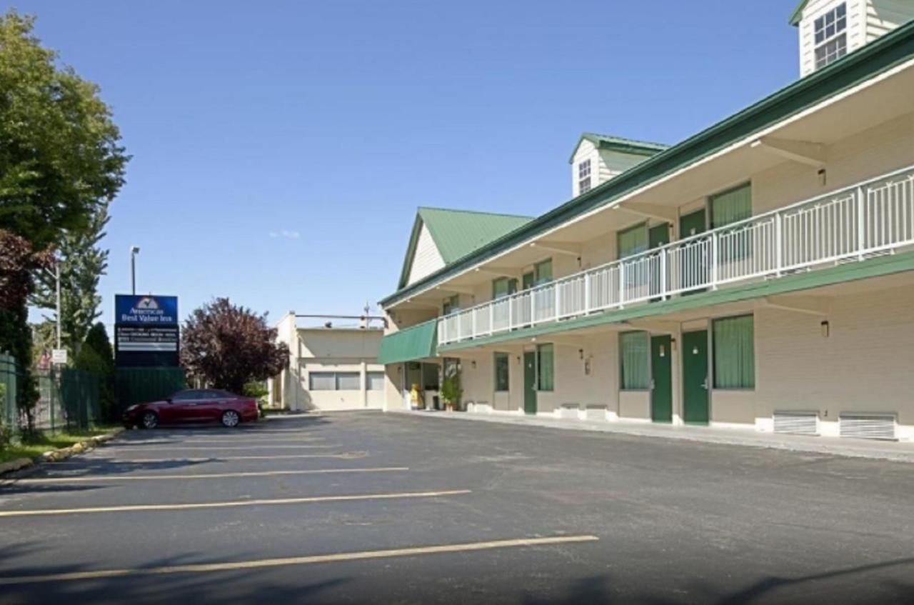 Americas Best Value Inn Pottstown Exterior photo